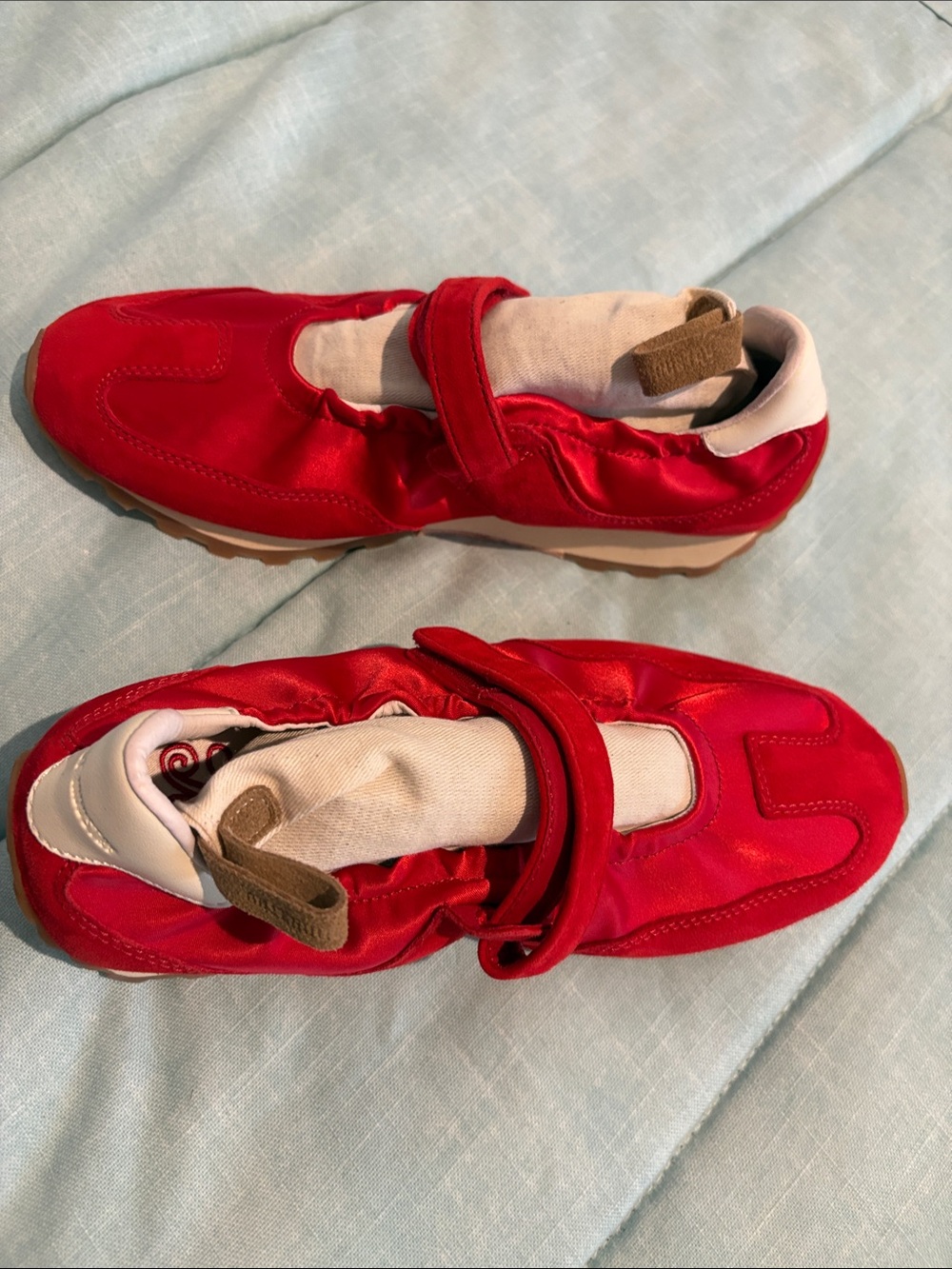 Foot Industry  Mary Jane Runner Red Velcro  61/2-7 shoes NWOT